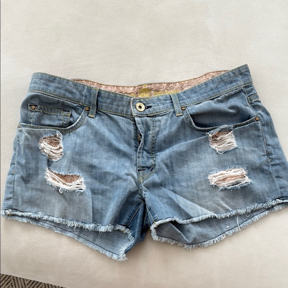 Rich and Skinny Distressed Denim Women Shorts